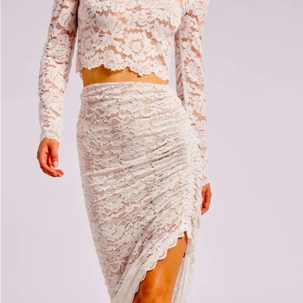 Generation Love lace skirt. Nellia skirt Size S. Worn once